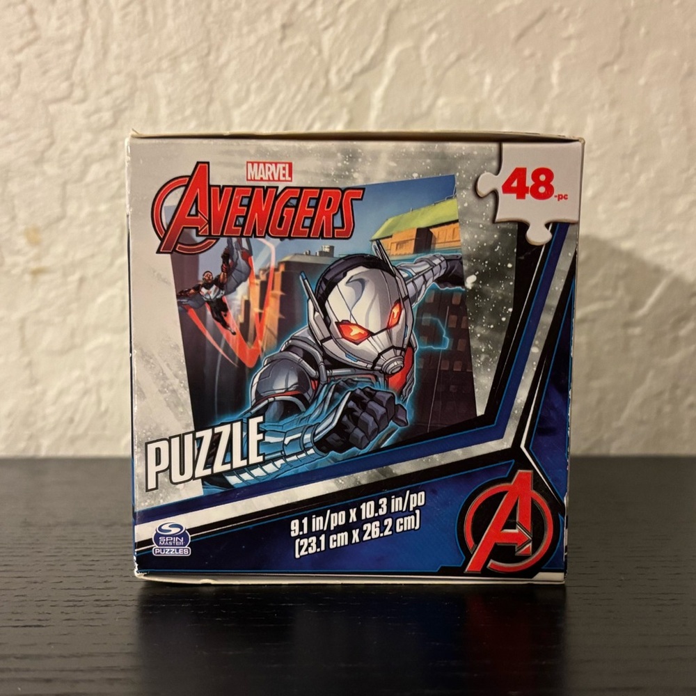 NEW RARE MARVEL AVENGERS ANT-MAN FALCON PUZZLE 48 PIECES 9.1 X 10.3 IN